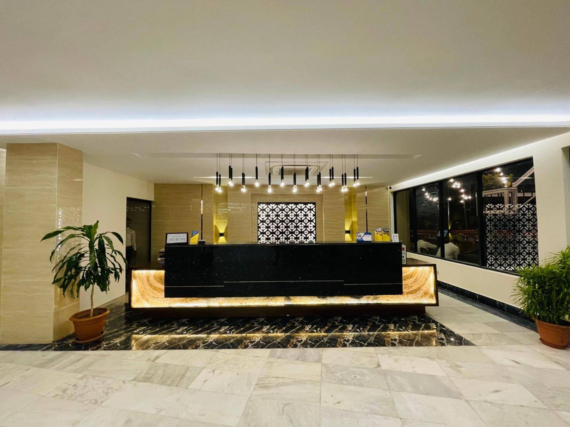 Hotel Kollol By J&Z Group كوكس بازار المظهر الخارجي الصورة